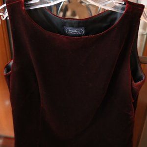 Vintage Women's Burgandy Velvet Top by Bentley Arbuckle - Size 6